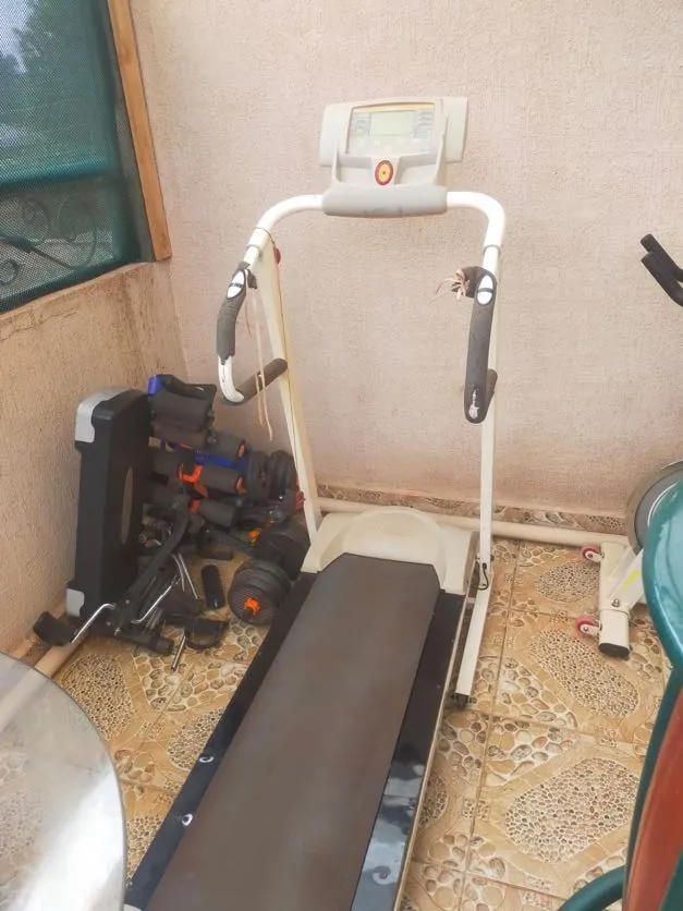 Treadmill serviced on a balcony